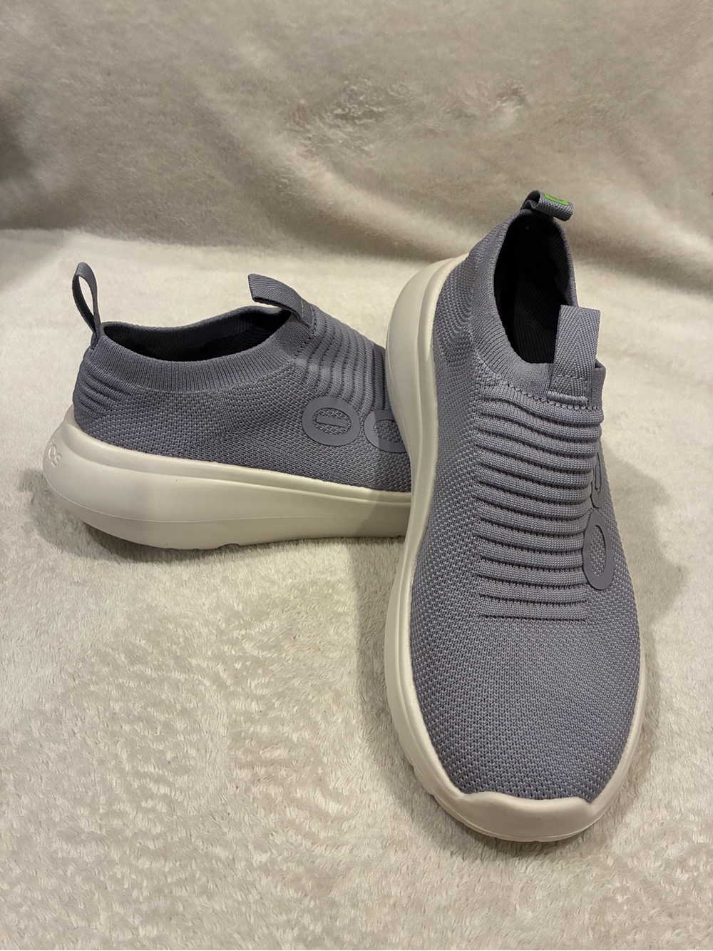 Oofos OOmy Zen Recovery Shoes - Spacedust/Chalk Colorway - Women’s Size 10